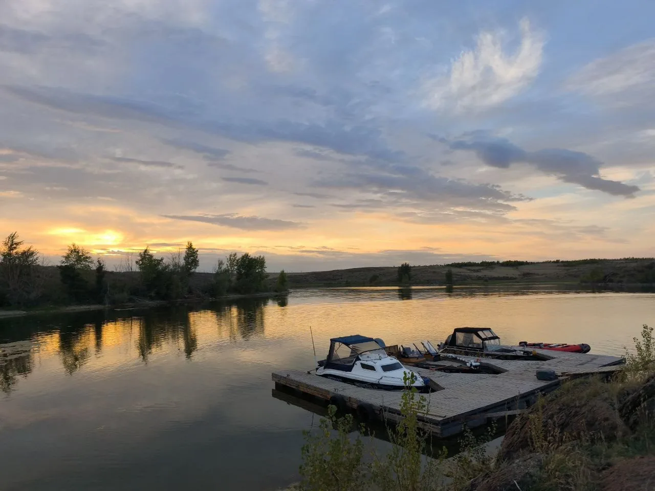 Закат на воде